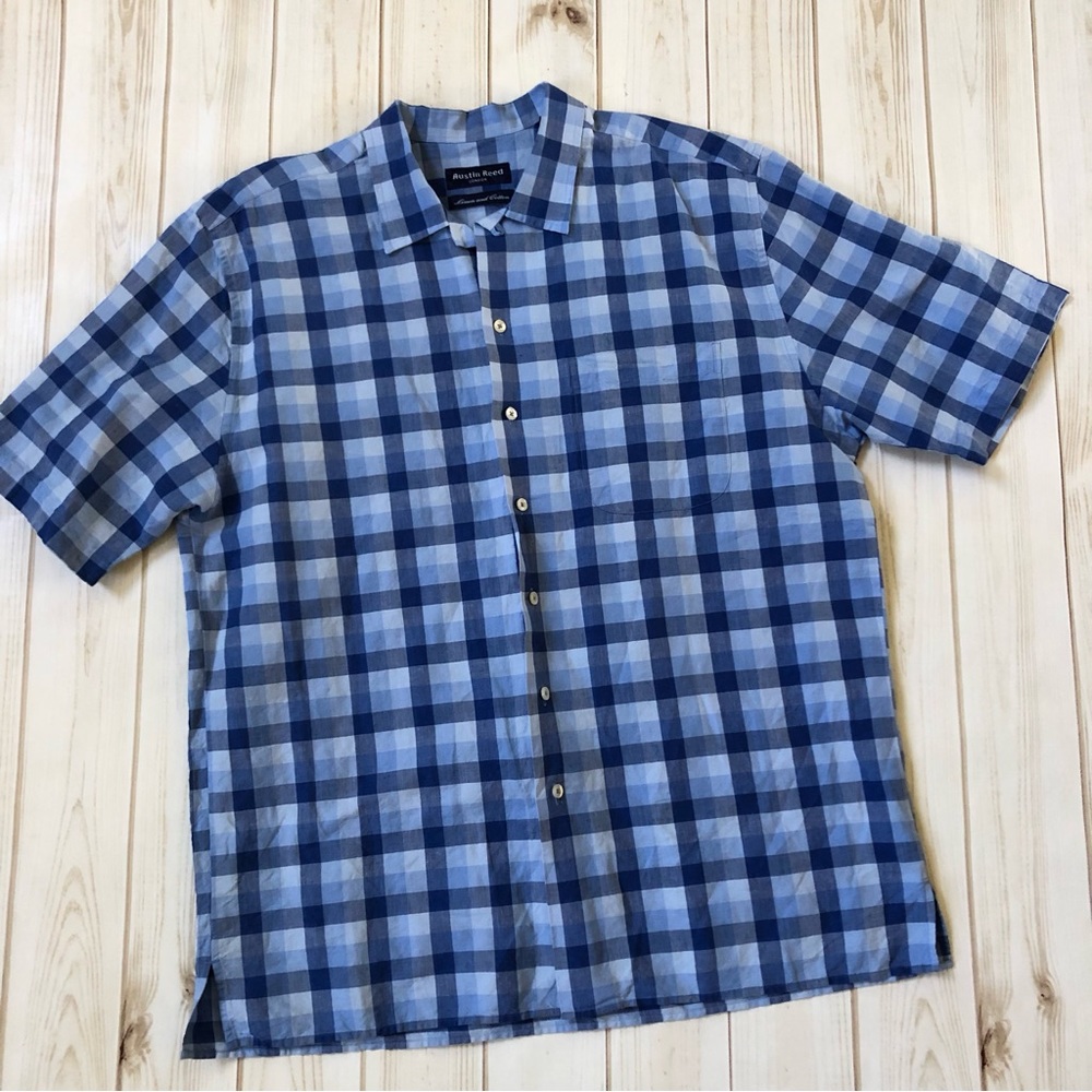 Austin Reed plaid linen and cotton short sleeve button down shirt